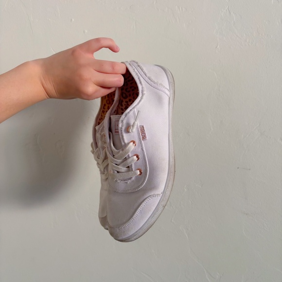 Slip on shoes - Picture 2 of 4